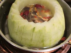 -得意咚瓜·顺德鱼生·冬瓜火锅(深圳首店)