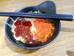 -三个四川人火锅(华联商厦店)