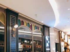 -钱小奴海鲜自助黑金店(杭州滨江龙湖店)