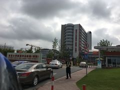 -复旦大学附属华山医院(虹桥院区)