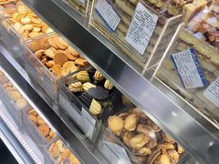 -上海哈尔滨食品厂(汇联商厦店)