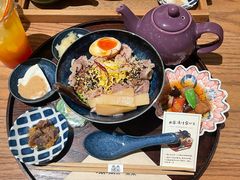 -啢啢茶寮(芳华横街店)