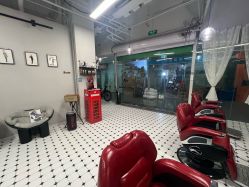 -老男孩男士理容馆·理发·烫染·修面