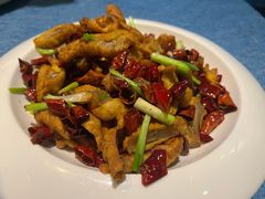 -香巴拉云南餐厅(华莱坞店)