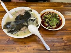 -中和裴氏蹄花(府河路店)