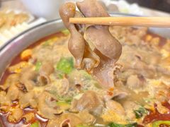 -彭记铁锅肥肠(东四总店)