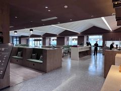 -上海虹桥中心爱琴海亚朵S酒店