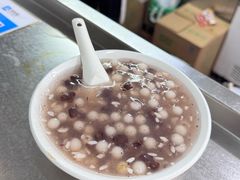 -芳婆糕团店(王府大街店)