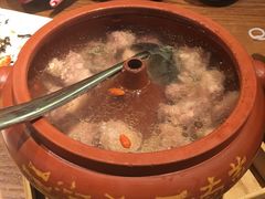 -云海肴·汽锅鸡·云南菜(天山百盛优客店)