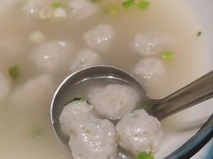 小船黄花鱼丸汤-小船渔村•大连菜•大连焖鱼(黄河路店)