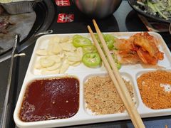 -牛味道炭火烤肉(湖前总店)