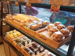 -三色鸽西饼店(黄河路店)