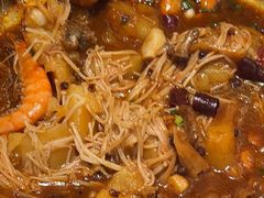 -胖哥俩肉蟹煲(石家庄长安万达店)