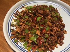 -云海肴·汽锅鸡·云南菜(天山百盛优客店)