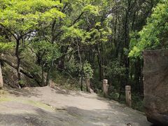 -灵岩山风景区