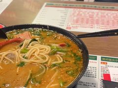 -肥汁米蘭香港米线(定西路店)