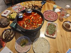 -黔二妞地摊火锅(龙华清湖店)