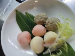 -马家斑.鲜鱼火锅(松湖万科店)