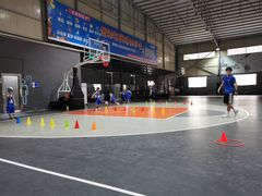 -东方启明星篮球培训(击掌校区)