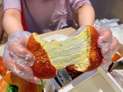 涨芝士包-麦当劳(瓦房店世纪广场店)