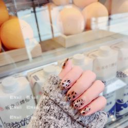 -初NAIL日式美甲美睫沙龙