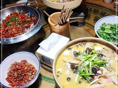 -大众餐馆(植物园美食街店)