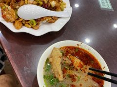 -护国寺小吃店(红莲南路店)