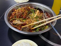 -周良天山牛杂城(天山路总店)