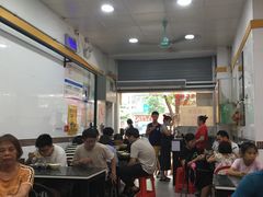 大堂-燊意布拉肠云吞面(中山四路店)