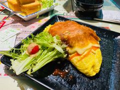 咖喱吉列猪扒蛋包饭-阿飛冰室(下沙店)