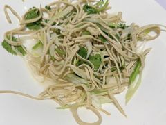 -鲁菜根·泰安菜(万达店)