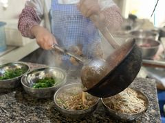 -正宗杨记普洱酸醋米线(总店)