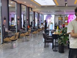 -藤野造型烫染·漂发