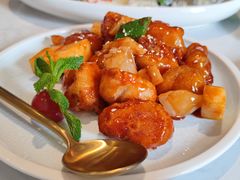 时令鲜果咕噜肉-喜粤8号(四海唐人街店)