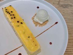 百香果黄柠檬挞-Vanilla Specialty Coffee(八大关店)