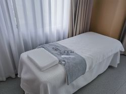 -康美贞·痘肌养护管理中心