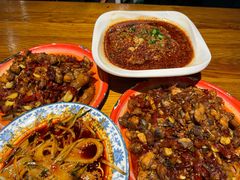 -柴窝堡22号辣子鸡·传承新疆菜