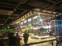 -金滏山烤肉·海鲜·火锅自助餐厅(襄阳万达店)