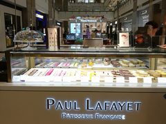 面包甜点陈列柜-PAUL LAFAYET 法式甜品(港汇广场店)