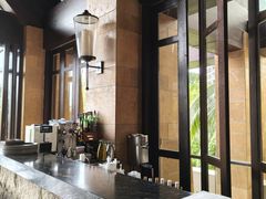 -三亚湾海居铂尔曼度假酒店