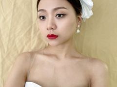 -群丽化妆摄影美甲纹绣培训学校
