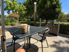 -证大大拇指广场(芳甸路店)