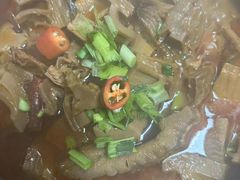 千岛湖笋干煲-姜君·千岛湖鱼头馆(浦东大道店)
