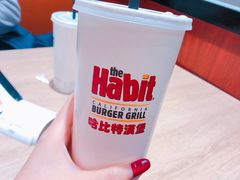 -The Habit Burger Grill 哈比特汉堡(爱琴海店)