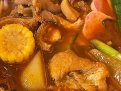 -沙胆彪炭炉牛杂煲(上海日月光广场店)