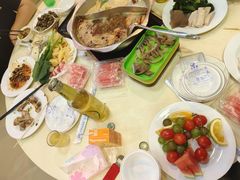 -尚品海鲜肥牛自助火锅(湖明店)