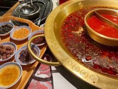 -新哥老官·畅吃123·美蛙世界(苏宁广场店)