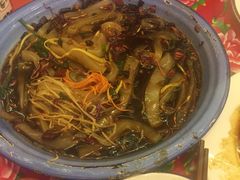 -闯关东东北农家菜(崂山石老人店)