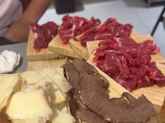 -宴全牛粤来越牛潮汕鲜牛肉火锅(海州万达广场店)