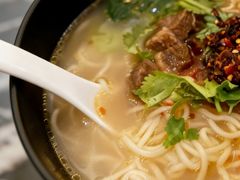 -新盈光·云会所(百丈东路店)